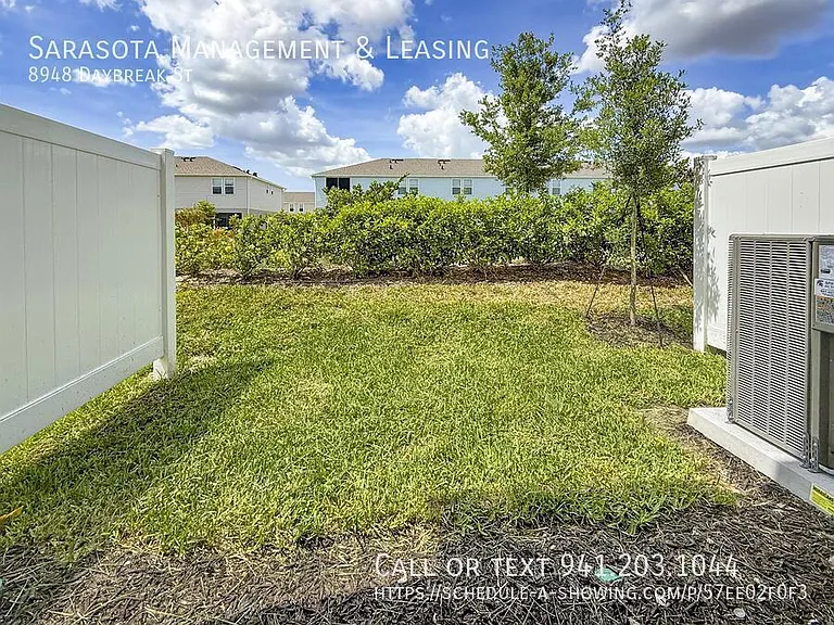 8948 Daybreak St — Photo 19