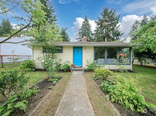 1605 N 143rd St, Seattle, WA 98133