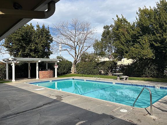 2nd image of 495 W Santa Ana Ave APT 4