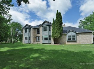 1509 N Denali Trl, McHenry, IL 60050