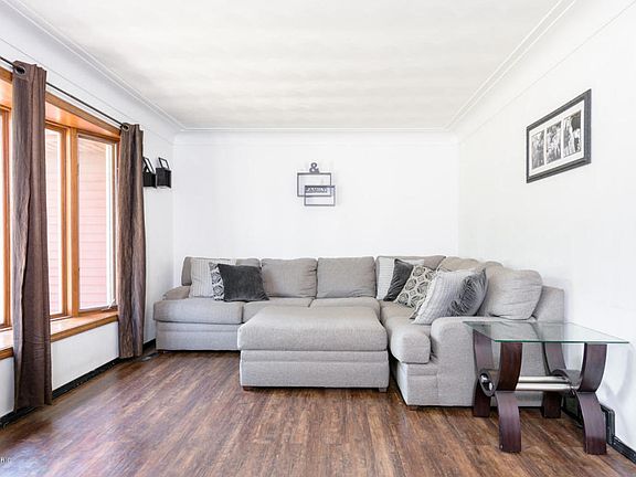 3rd image of 6129 Ormada Dr