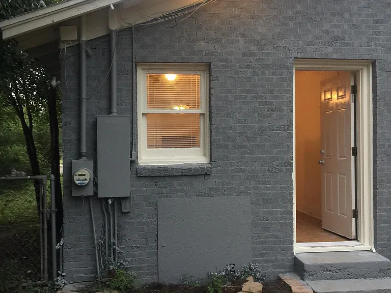 BACK OF HOUSE