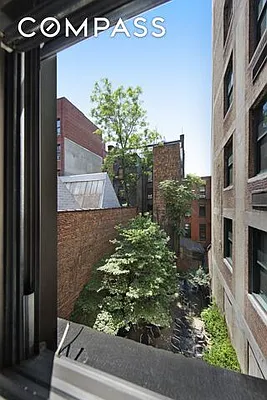 Rented by Compass | media 18