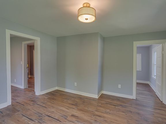 4th image of 4668 Chestnut Ridge Rd