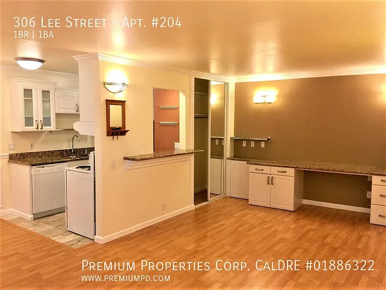 Bel Aire Apartments — Photo 59