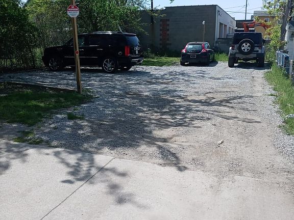 3rd image of 3398 W 54th St #Rs