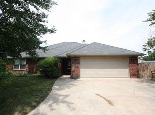 112 NE Ivy Pl, Bentonville, AR 72712