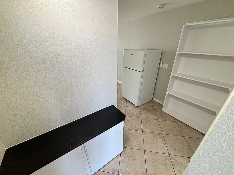 5334 Swenson St — Photo 5