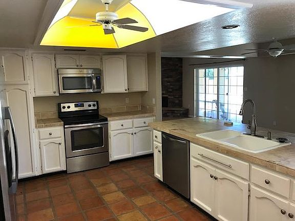 4th image of 9376 N 83rd St