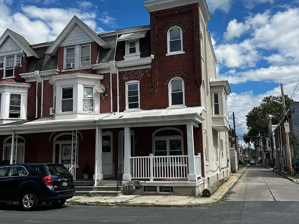 113 N Madison St