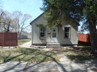 312 9th Ave SE, Jamestown, ND 58401