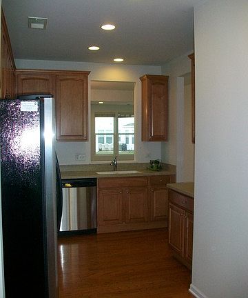 3rd image of 3326 Hutchinson Ln