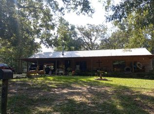 58 Stapleton Ln, Sumrall, MS 39482