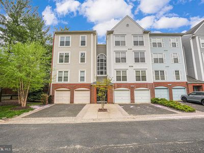 261 S Pickett St APT 302, Alexandria, VA, 22304