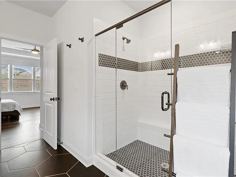 409 Carmichael Cir — Photo 53