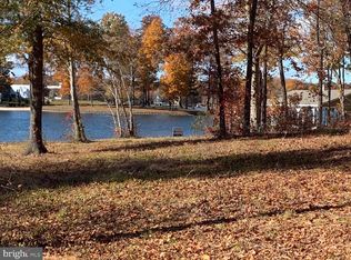 Ark Ave, Bumpass, VA 23024