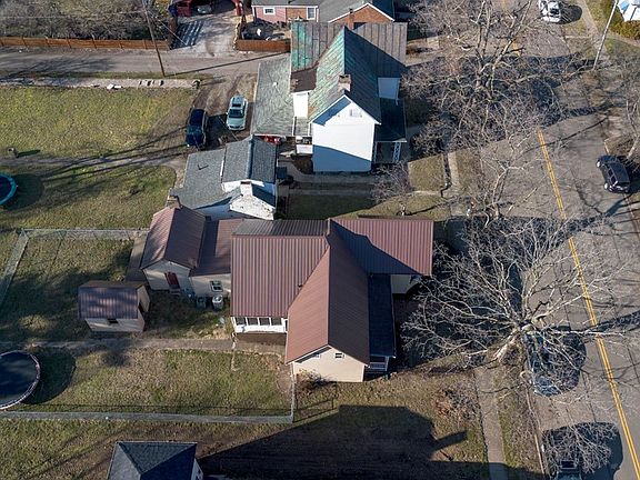 3rd image of 510 Church St