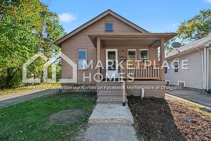 8062 Cadillac Ave
