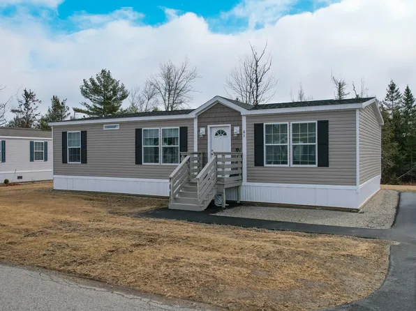 61 Baxter Boulevard, Bucksport, ME 04416