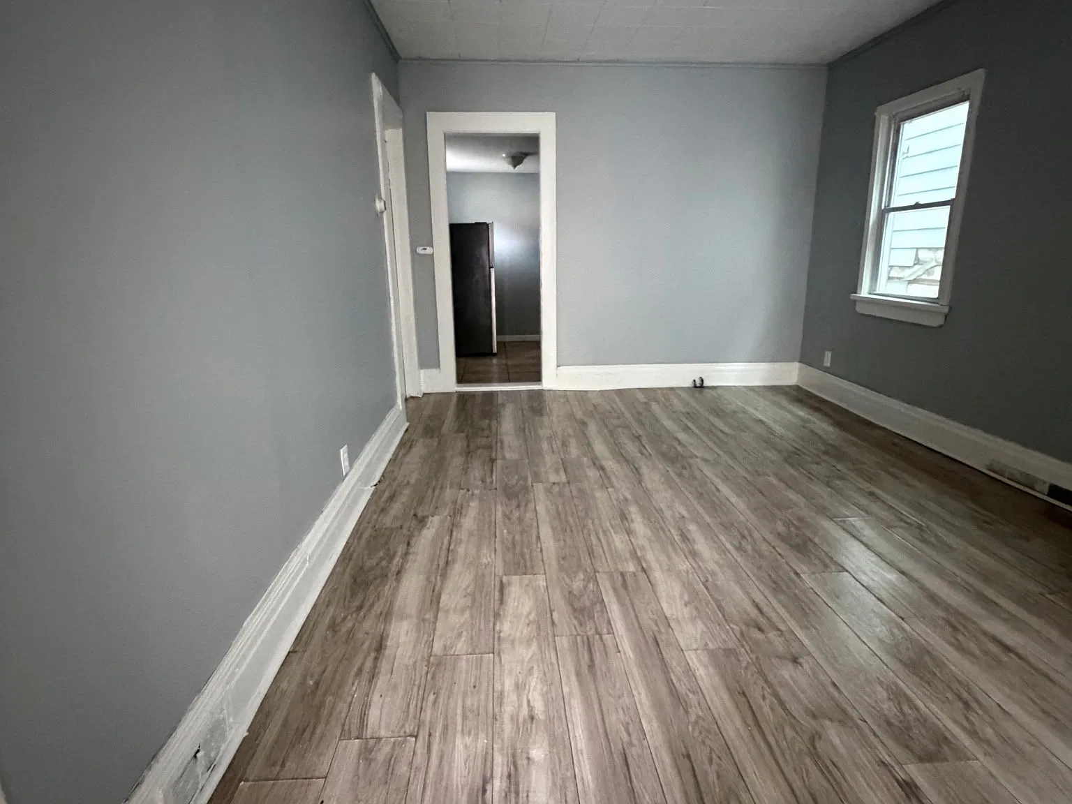 2 bed, 1040 sqft, $1,200 — Photo 2