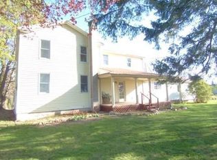 6908 E Bethany Leroy Rd, Le Roy, NY 14482