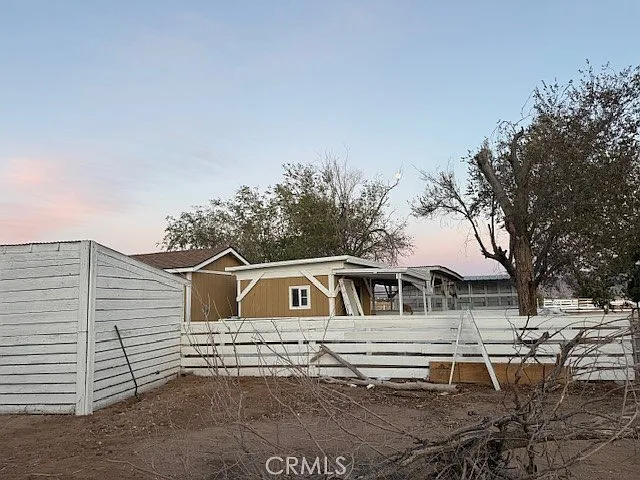 16100 Navajo Rd — Photo 25