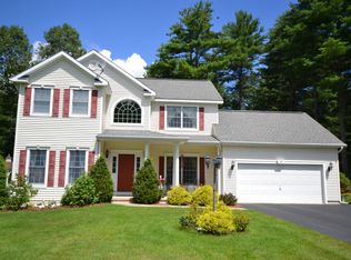 39 Noble Way, Queensbury, NY 12804