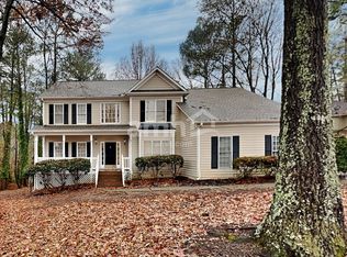 3987 Fox Glen Dr, Woodstock, GA 30189