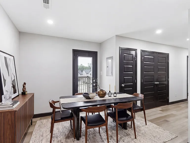 Emerson Park Townhomes — Photo 7