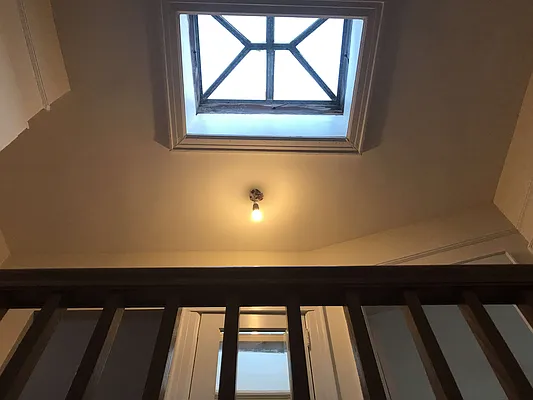 Rented by Nooklyn NYC LLC | media 31