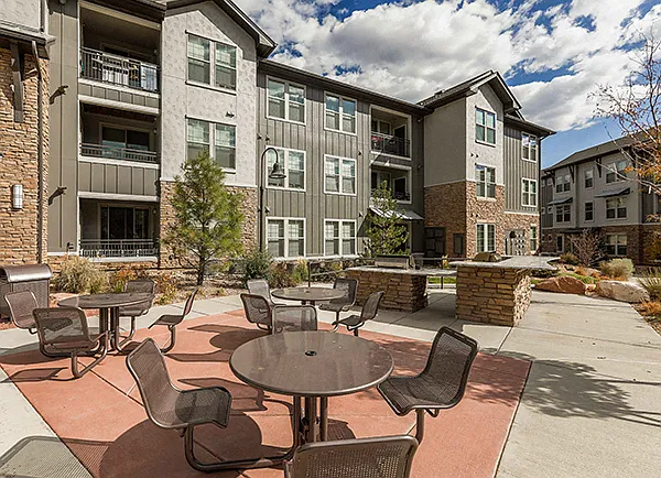 Bell Ken-Caryl — Photo 22