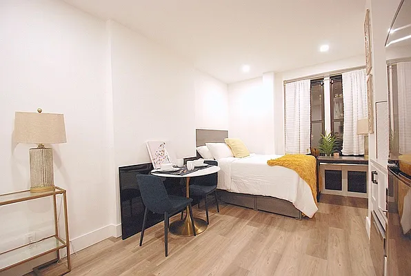 Rented by (Legacy) Tri Hill Realty Group LLC | media 4