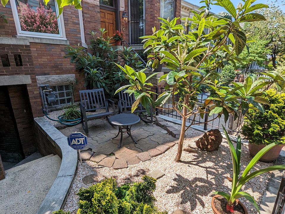 Outside patio and entrance