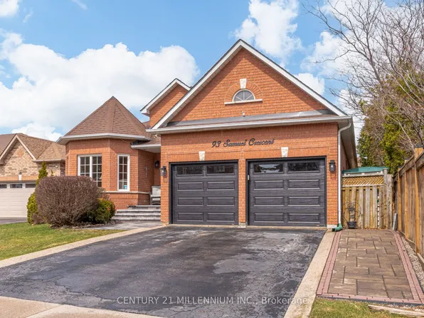 93 Samuel Cres, Halton Hills, ON L7G 5J3