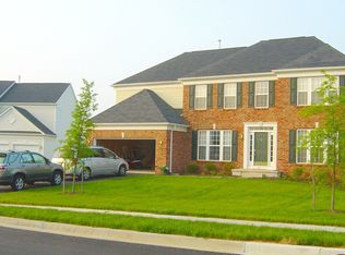 201 Mistletoe Ct E, Newark, DE 19711