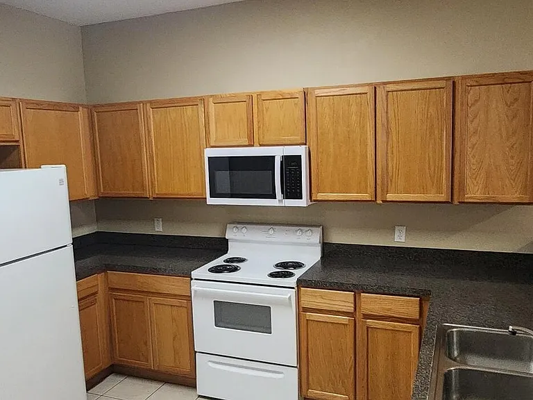 8735 Clara Elizabeth Ln #304 — Photo 11