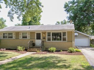 435 Lloyd St, Cary, IL 60013