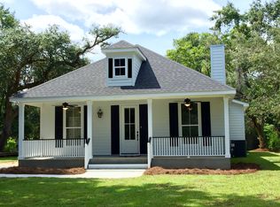 412 E Third St, Long Beach, MS 39560