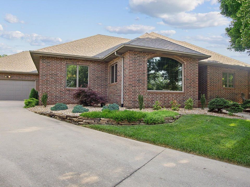 1st image of 2621 E Shady Glen Court