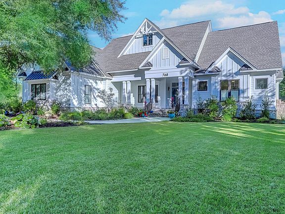 2nd image of 128 Lantana Circle