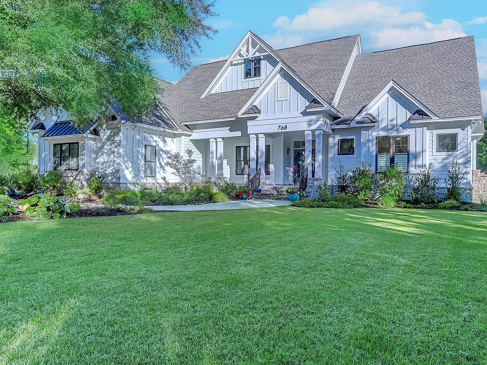 1st image of 128 Lantana Circle
