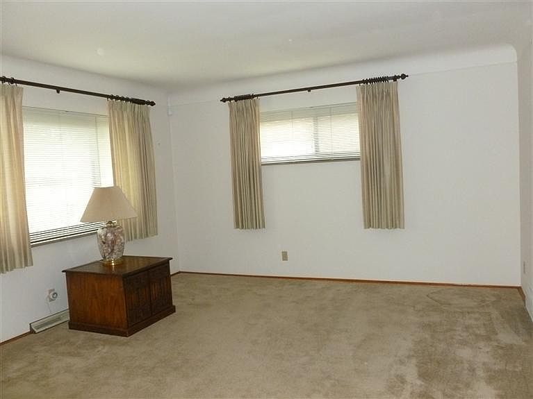 1st image of 6431 Meadowvista Ct