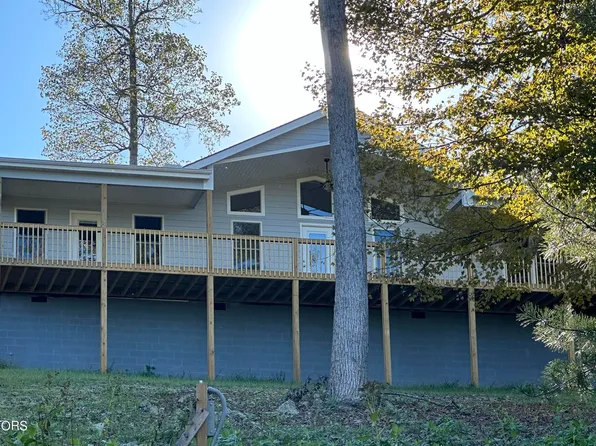 160 Doe Xing, La Follette, TN 37766