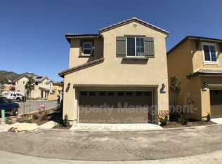 223 Dun Blazer Way, Fallbrook, CA 92028