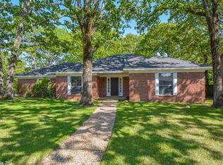 1 Ridgewell Ct, North Little Rock, AR 72120