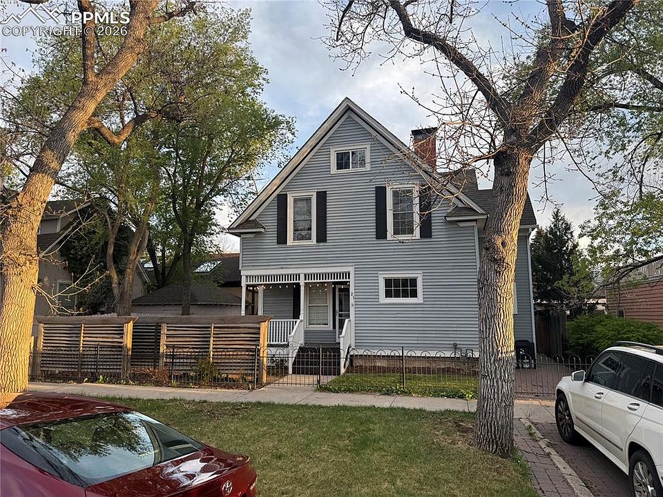 1st image of 21 E Caramillo St