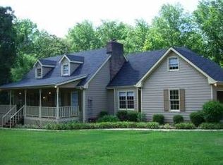 529 Taylor Rd, Suwanee, GA 30024