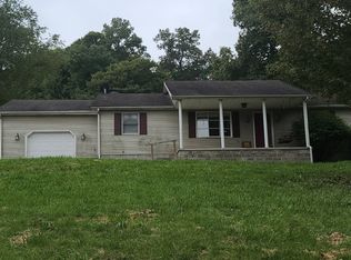 105 Mitchell Dr, Wellston, OH 45692