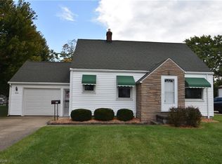 854 5th St, Struthers, OH 44471