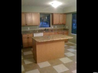 108 9th St, Ogden, UT 84404